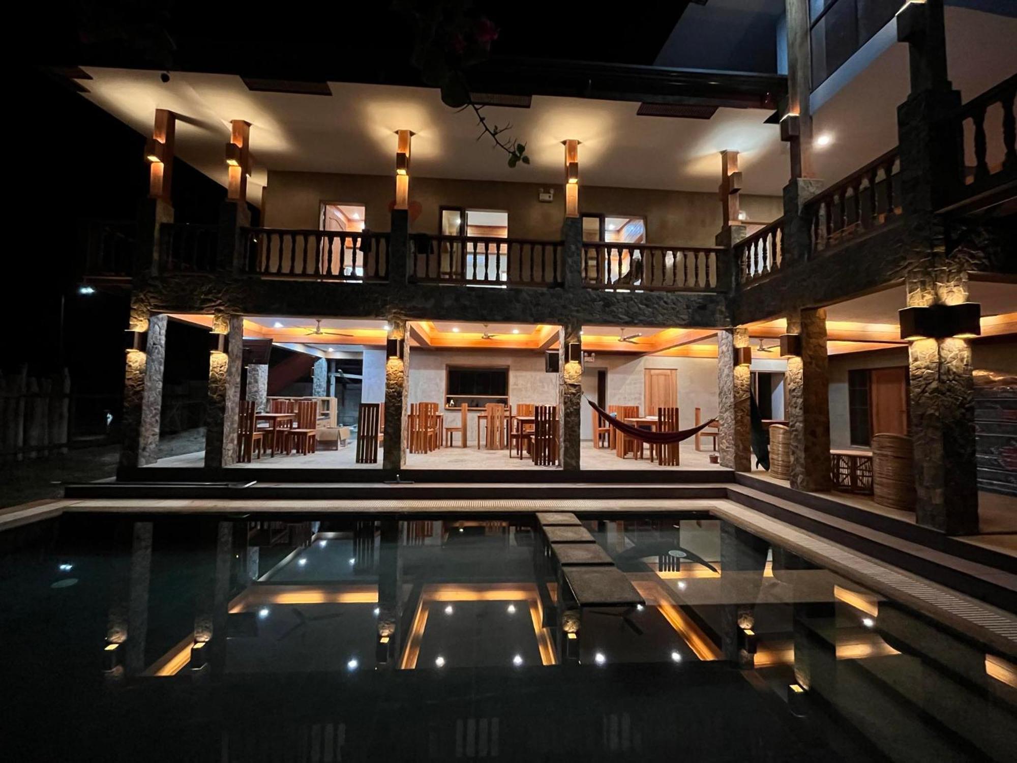 ホテル Tabularasa - T Palawan New Agutaya エクステリア 写真